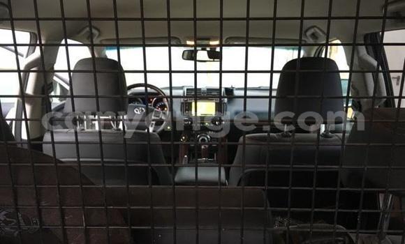 Acheter Occasion Voiture Toyota Land Cruiser Prado Blanc à Windhoek, Namibie Acheter Occasion Voiture Toyota Land Cruiser Prado Blanc à Windhoek, Namibie