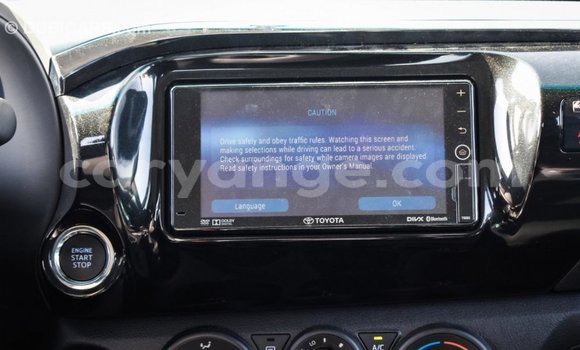 Acheter Import Voiture Toyota Hilux Autre à Import - Dubai, Namibie Acheter Import Voiture Toyota Hilux Autre à Import - Dubai, Namibie