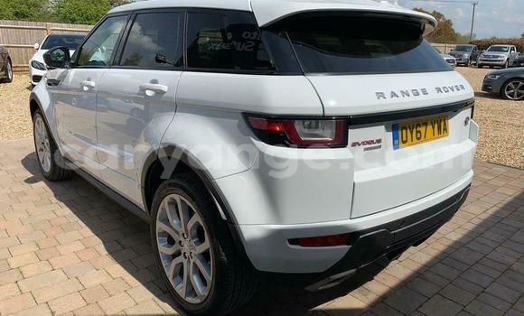 Acheter Occasion Voiture Land Rover Range Rover Evoque Blanc à Windhoek, Namibie Acheter Occasion Voiture Land Rover Range Rover Evoque Blanc à Windhoek, Namibie