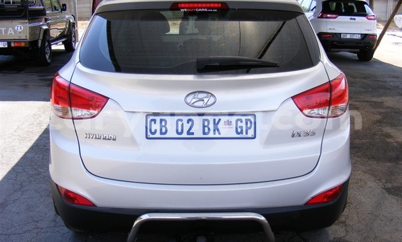 Acheter Occasion Voiture Hyundai Ix35 Gris à Windhoek, Namibie Acheter Occasion Voiture Hyundai Ix35 Gris à Windhoek, Namibie
