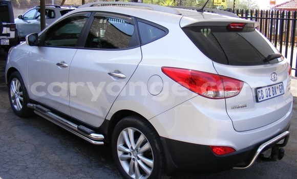 Acheter Occasion Voiture Hyundai Ix35 Gris à Windhoek, Namibie Acheter Occasion Voiture Hyundai Ix35 Gris à Windhoek, Namibie