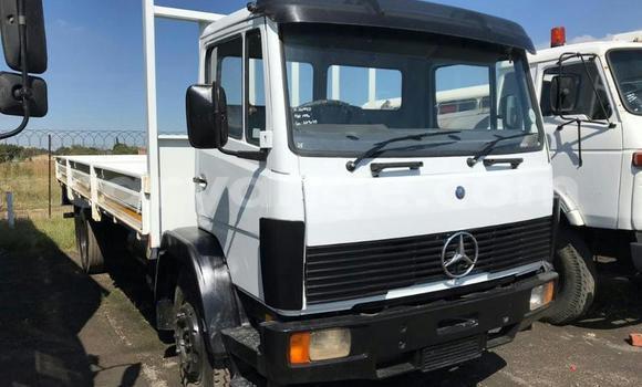 Buy Used Mercedes‒Benz 1213 White Truck in Windhoek in Namibia Buy Used Mercedes‒Benz 1213 White Truck in Windhoek in Namibia