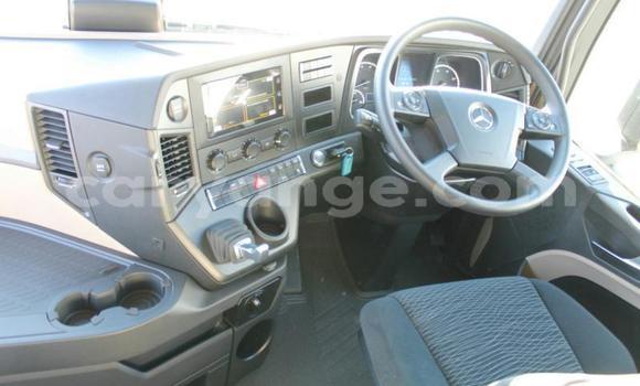 Buy Used Mercedes‒Benz 2628 White Truck in Windhoek in Namibia Buy Used Mercedes‒Benz 2628 White Truck in Windhoek in Namibia