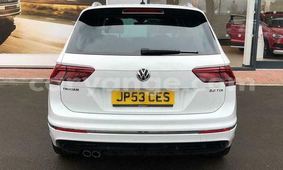 Buy Used Volkswagen Tiguan White Car in Windhoek in Namibia Buy Used Volkswagen Tiguan White Car in Windhoek in Namibia