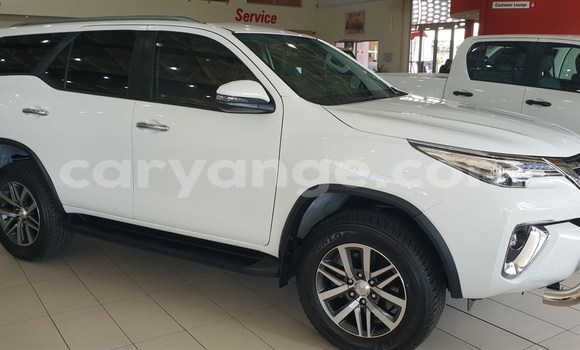 Buy Used Toyota Fortuner White Car in Bethanien in Karas Buy Used Toyota Fortuner White Car in Bethanien in Karas