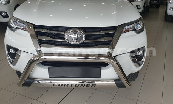 Buy Used Toyota Fortuner White Car in Bethanien in Karas Buy Used Toyota Fortuner White Car in Bethanien in Karas