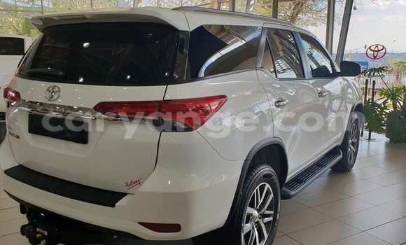 Buy Used Toyota Fortuner White Car in Bethanien in Karas Buy Used Toyota Fortuner White Car in Bethanien in Karas