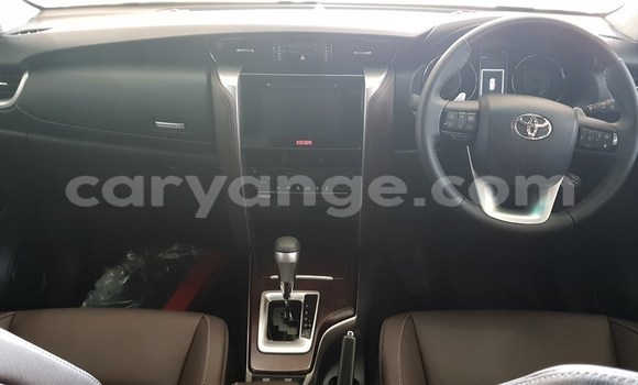 Buy Used Toyota Fortuner White Car in Bethanien in Karas Buy Used Toyota Fortuner White Car in Bethanien in Karas