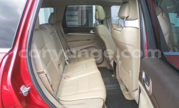 Acheter Occasion Voiture Jeep Grand Cherokee Rouge à Windhoek, Namibie Acheter Occasion Voiture Jeep Grand Cherokee Rouge à Windhoek, Namibie