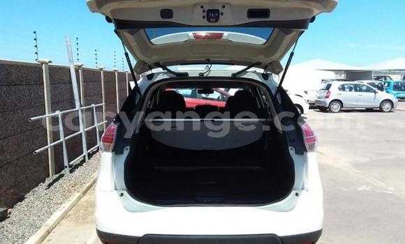 Acheter Occasion Voiture Nissan X–Trail Blanc à Windhoek, Namibie Acheter Occasion Voiture Nissan X–Trail Blanc à Windhoek, Namibie