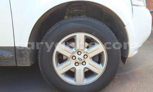 Acheter Occasion Voiture Land Rover Freelander Blanc à Windhoek, Namibie Acheter Occasion Voiture Land Rover Freelander Blanc à Windhoek, Namibie