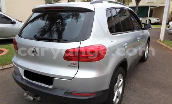 Acheter Occasion Voiture Volkswagen Tiguan Gris à Windhoek, Namibie Acheter Occasion Voiture Volkswagen Tiguan Gris à Windhoek, Namibie