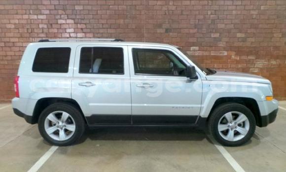 Acheter Occasion Voiture Jeep Patriot Gris à Windhoek, Namibie Acheter Occasion Voiture Jeep Patriot Gris à Windhoek, Namibie