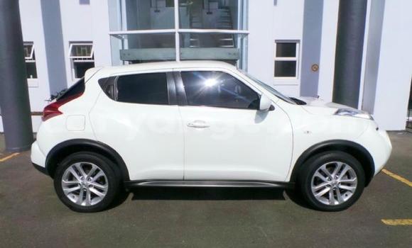 Acheter Occasion Voiture Nissan Juke Blanc à Windhoek, Namibie Acheter Occasion Voiture Nissan Juke Blanc à Windhoek, Namibie