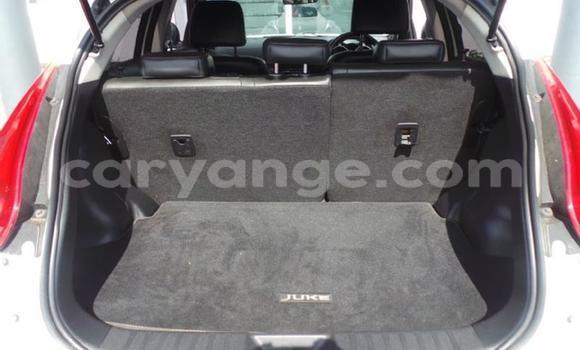 Acheter Occasion Voiture Nissan Juke Blanc à Windhoek, Namibie Acheter Occasion Voiture Nissan Juke Blanc à Windhoek, Namibie