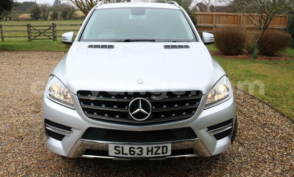 Buy Used Mercedes-Benz ML–Class Silver Car in Windhoek in Namibia Buy Used Mercedes-Benz ML–Class Silver Car in Windhoek in Namibia