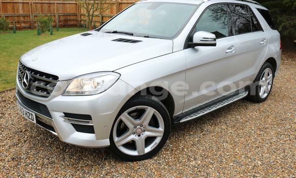 Buy Used Mercedes-Benz ML–Class Silver Car in Windhoek in Namibia Buy Used Mercedes-Benz ML–Class Silver Car in Windhoek in Namibia