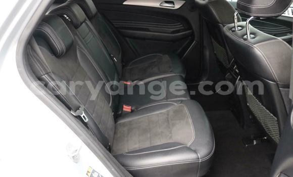 Buy Used Mercedes-Benz ML–Class Silver Car in Windhoek in Namibia Buy Used Mercedes-Benz ML–Class Silver Car in Windhoek in Namibia