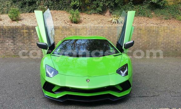 Buy Used Lamborghini Aventador Green Car in Windhoek in Namibia Buy Used Lamborghini Aventador Green Car in Windhoek in Namibia