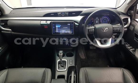 Buy Used Toyota Hilux White Car in Windhoek in Namibia Buy Used Toyota Hilux White Car in Windhoek in Namibia