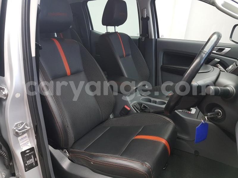 Big with watermark j5