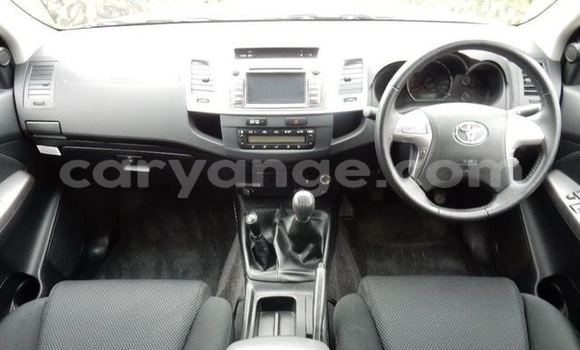 Buy Used Toyota Hilux White Car in Windhoek in Namibia Buy Used Toyota Hilux White Car in Windhoek in Namibia