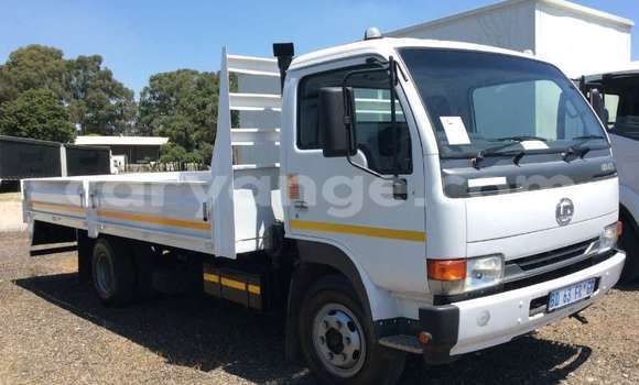 Buy Used Nissan UD White Truck in Windhoek in Namibia