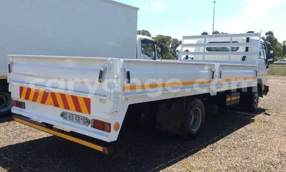 Buy Used Nissan UD White Truck in Windhoek in Namibia Buy Used Nissan UD White Truck in Windhoek in Namibia