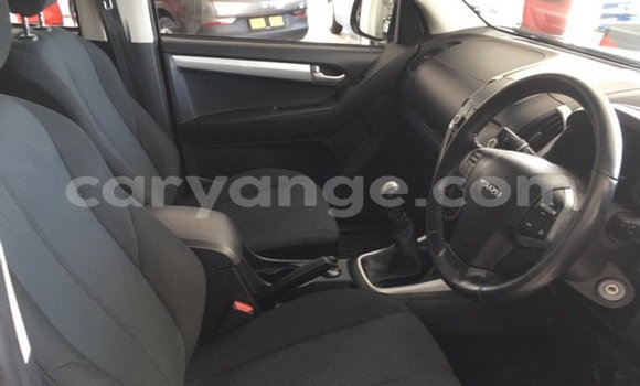 Buy Used Isuzu KB Blue Car in Windhoek in Namibia Buy Used Isuzu KB Blue Car in Windhoek in Namibia