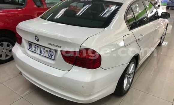 Buy Used BMW 3200 White Car in Windhoek in Namibia Buy Used BMW 3200 White Car in Windhoek in Namibia