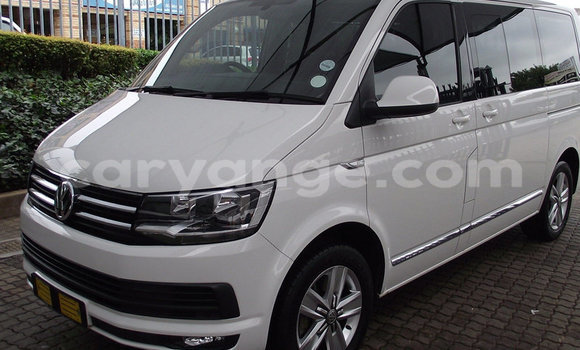 Buy Used Volkswagen Caravelle White Car in Windhoek in Namibia Buy Used Volkswagen Caravelle White Car in Windhoek in Namibia