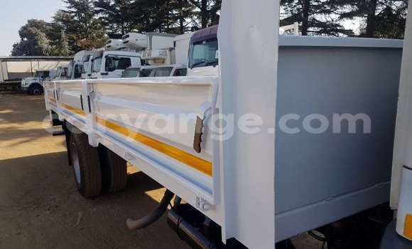 Buy Used Isuzu FTR 850 White Truck in Windhoek in Namibia Buy Used Isuzu FTR 850 White Truck in Windhoek in Namibia