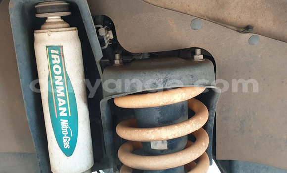 Acheter Occasion Voiture Toyota Land Cruiser Blanc à Windhoek, Namibie Acheter Occasion Voiture Toyota Land Cruiser Blanc à Windhoek, Namibie