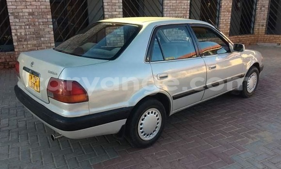 Acheter Occasion Voiture Toyota Corolla Gris à Windhoek, Namibie Acheter Occasion Voiture Toyota Corolla Gris à Windhoek, Namibie
