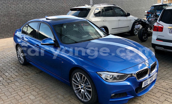 Acheter Occasion Voiture BMW 3–Series Bleu à Windhoek, Namibie Acheter Occasion Voiture BMW 3–Series Bleu à Windhoek, Namibie