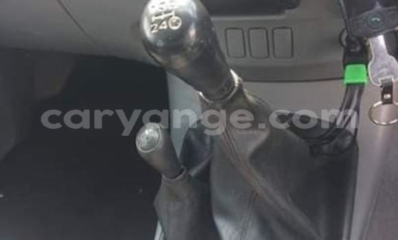 Acheter Occasion Voiture Toyota Hilux Blanc à Windhoek, Namibie Acheter Occasion Voiture Toyota Hilux Blanc à Windhoek, Namibie