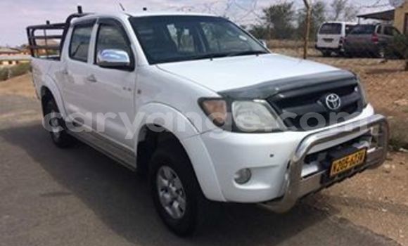 Acheter Occasion Voiture Toyota Hilux Blanc à Windhoek, Namibie Acheter Occasion Voiture Toyota Hilux Blanc à Windhoek, Namibie