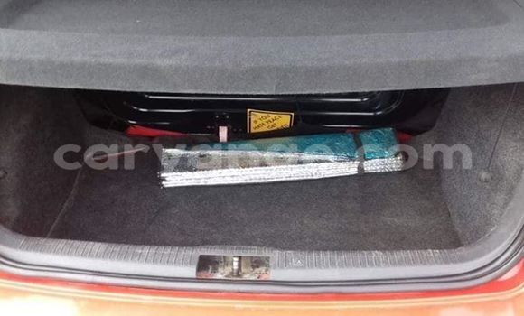 Acheter Occasion Voiture Volkswagen Polo Rouge à Windhoek, Namibie Acheter Occasion Voiture Volkswagen Polo Rouge à Windhoek, Namibie