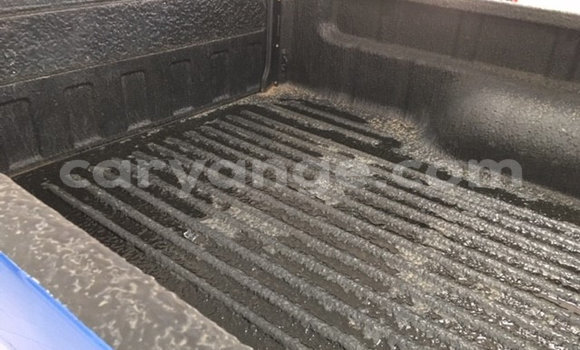 Acheter Occasion Voiture Isuzu KB Bleu à Grootfontein, Namibie Acheter Occasion Voiture Isuzu KB Bleu à Grootfontein, Namibie