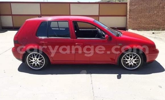 Acheter Occasion Voiture Volkswagen Golf Rouge à Windhoek, Namibie Acheter Occasion Voiture Volkswagen Golf Rouge à Windhoek, Namibie