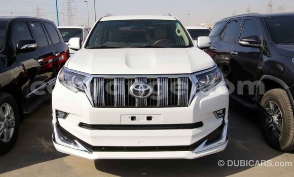 Acheter Import Voiture Toyota Prado Blanc à Import - Dubai, Namibie Acheter Import Voiture Toyota Prado Blanc à Import - Dubai, Namibie