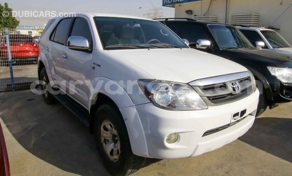 Buy Import Toyota Fortuner White Car in Import - Dubai in Namibia Buy Import Toyota Fortuner White Car in Import - Dubai in Namibia