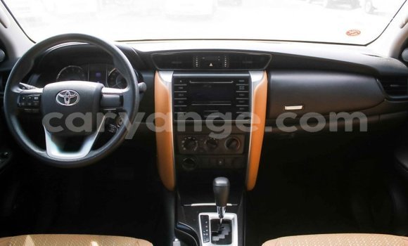 Buy Import Toyota Fortuner White Car in Import - Dubai in Namibia Buy Import Toyota Fortuner White Car in Import - Dubai in Namibia