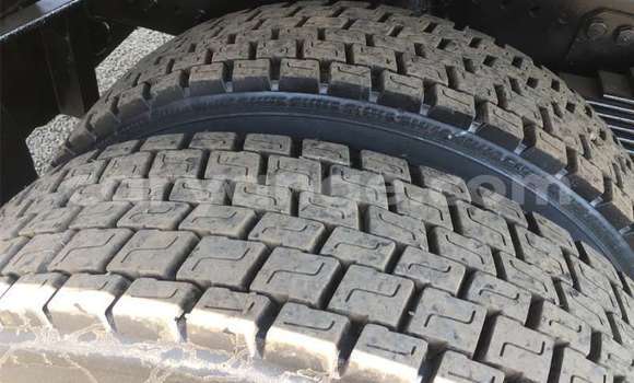 Acheter Occasion Utilitaire Hino 300 Series Blanc à Windhoek, Namibie Acheter Occasion Utilitaire Hino 300 Series Blanc à Windhoek, Namibie