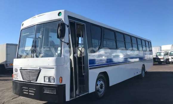 Buy Used Nissan UD White Truck in Windhoek in Namibia Buy Used Nissan UD White Truck in Windhoek in Namibia