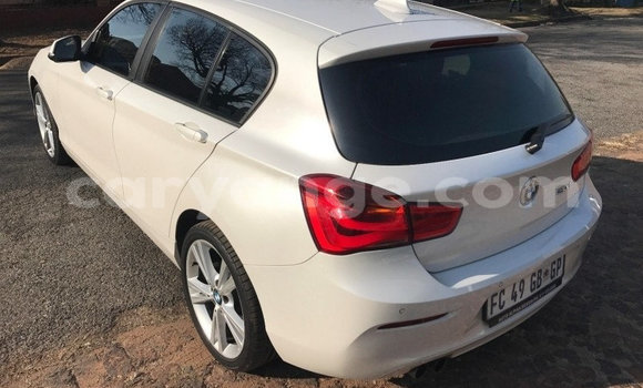 Acheter Occasion Voiture BMW 1er Blanc à Windhoek, Namibie Acheter Occasion Voiture BMW 1er Blanc à Windhoek, Namibie