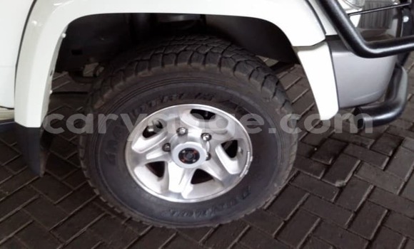 Acheter Occasion Voiture Toyota Land Cruiser Blanc à Windhoek, Namibie Acheter Occasion Voiture Toyota Land Cruiser Blanc à Windhoek, Namibie