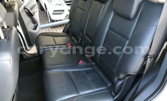 Buy Used Ford Everest White Car in Windhoek in Namibia Buy Used Ford Everest White Car in Windhoek in Namibia