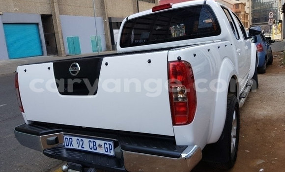 Buy Used Nissan Navara White Car in Windhoek in Namibia Buy Used Nissan Navara White Car in Windhoek in Namibia