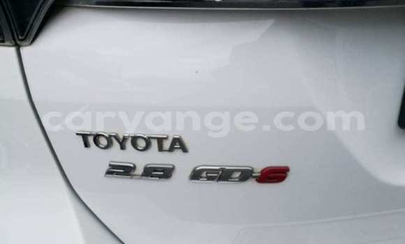 Acheter Occasion Voiture Toyota Fortuner Blanc à Windhoek, Namibie Acheter Occasion Voiture Toyota Fortuner Blanc à Windhoek, Namibie